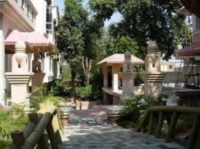 Divine AC studio in Ananda Krishna Van 2 mins from ISKCON